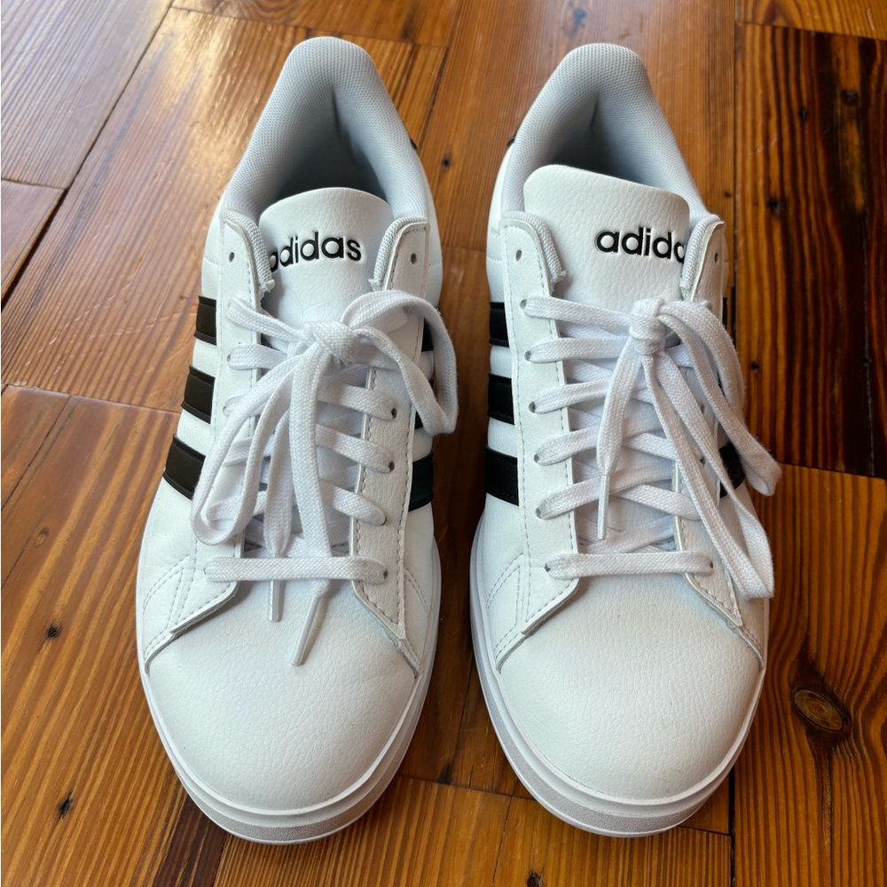adidas Women's Grand Court 2.0 Tennis Shoe
